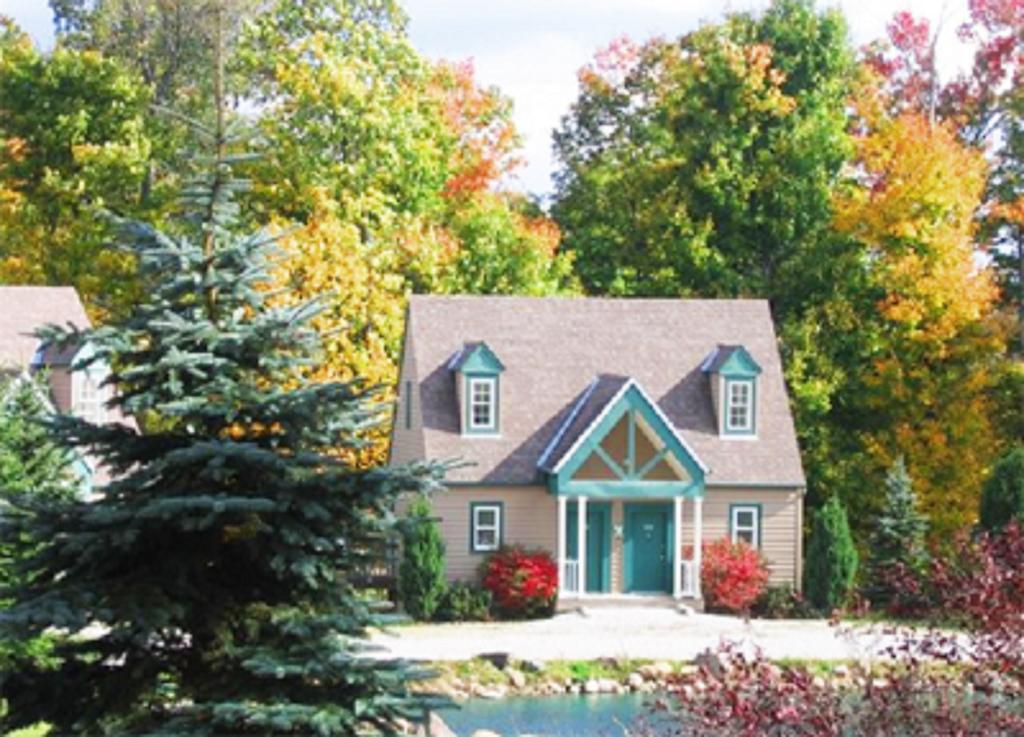 Spruce Hill Inn & Cottages Mansfield Ruang foto